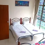 Jb / Ikea / Mount Austin Palazio 1Br B1