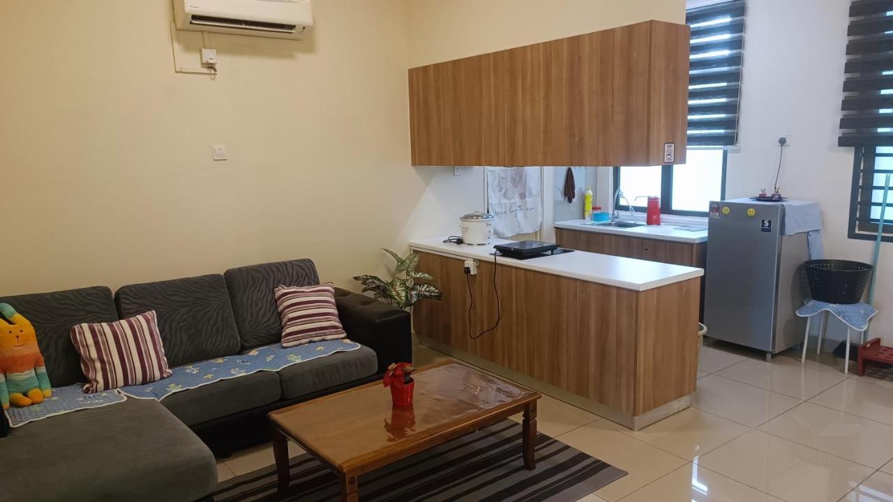 Jb / Ikea / Mount Austin Palazio 1br B1 Johor Bahru